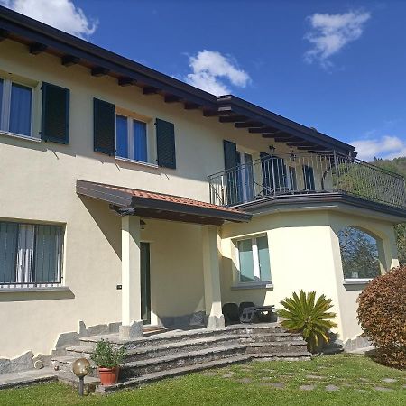Casa Delle Olive 1 Lejlighed Oliveto Lario Eksteriør billede
